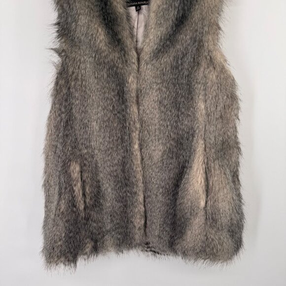 Banana Republic Womens Faux Fur Vest Gray size medium M lined pockets - Picture 6 of 13